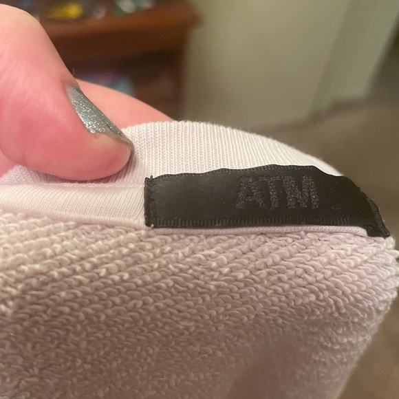 NWOT Atm cropped sweatshirt - Picture 6 of 6